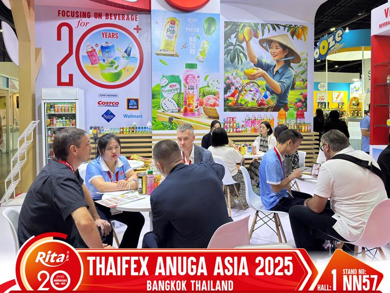 Thaifex Rita 13